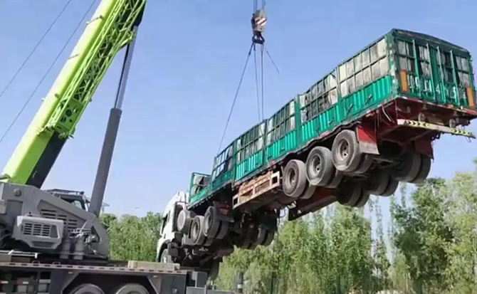 册亨道路脱困救援案例